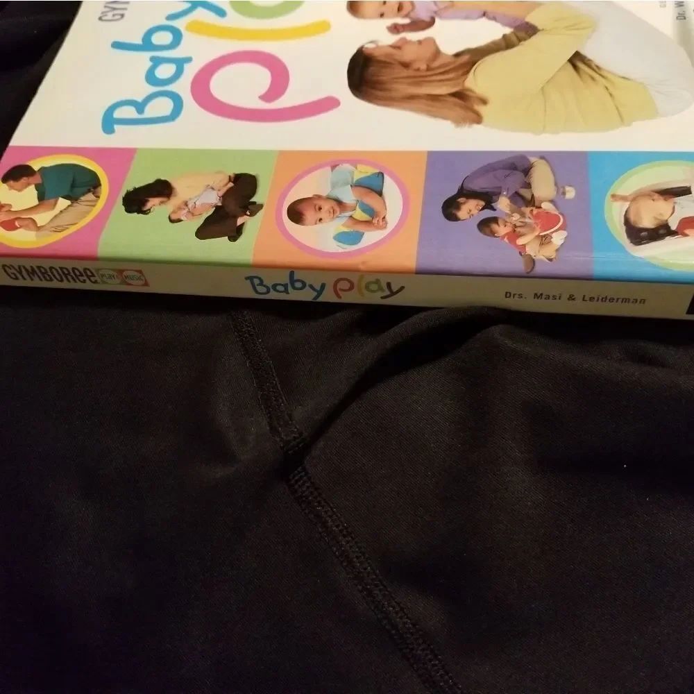 Baby Book   - Picture 4 of 13